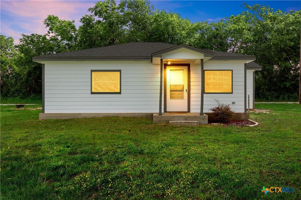 Photo of 132 Key Lane, Eddy, TX 76524 (MLS # 611141)