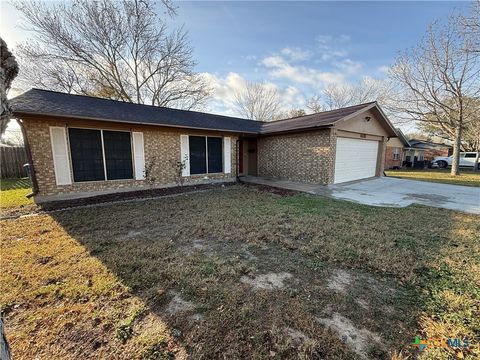 Photo of 1420 Avalon Street, Port Lavaca, TX 77979 (MLS # 602429)