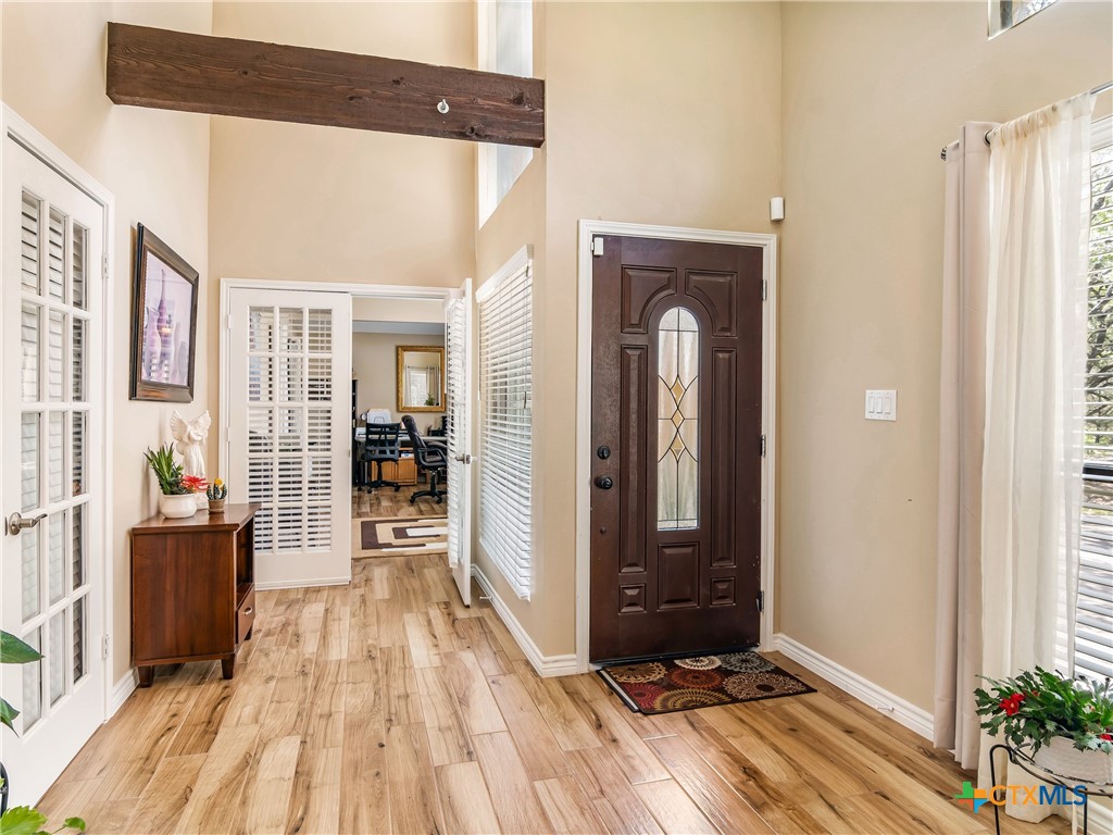 101 Hunters Glen Drive