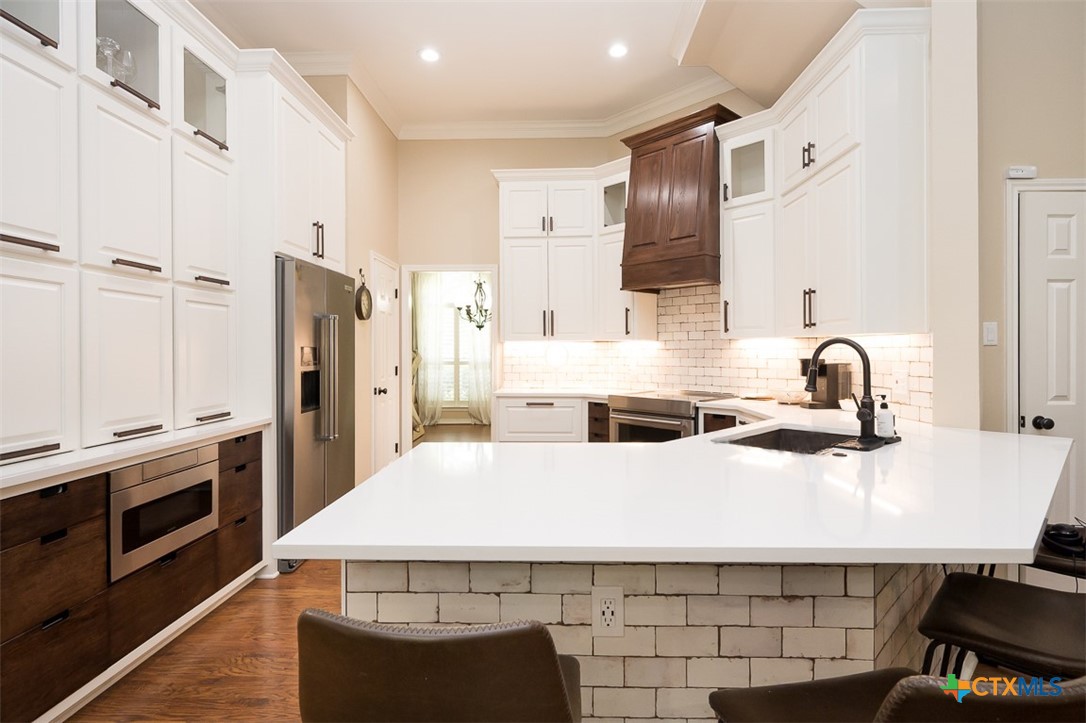 3209 River Place Drive