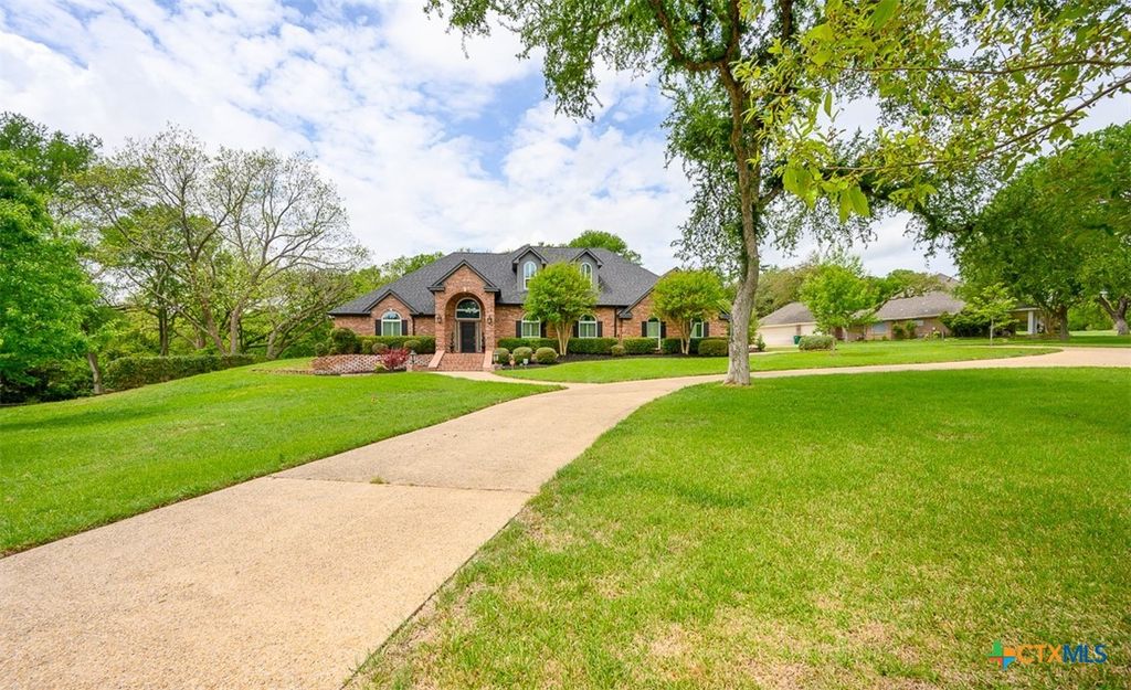 Photo of 3209 River Place Drive, Belton, TX 76513 (MLS # 609998)