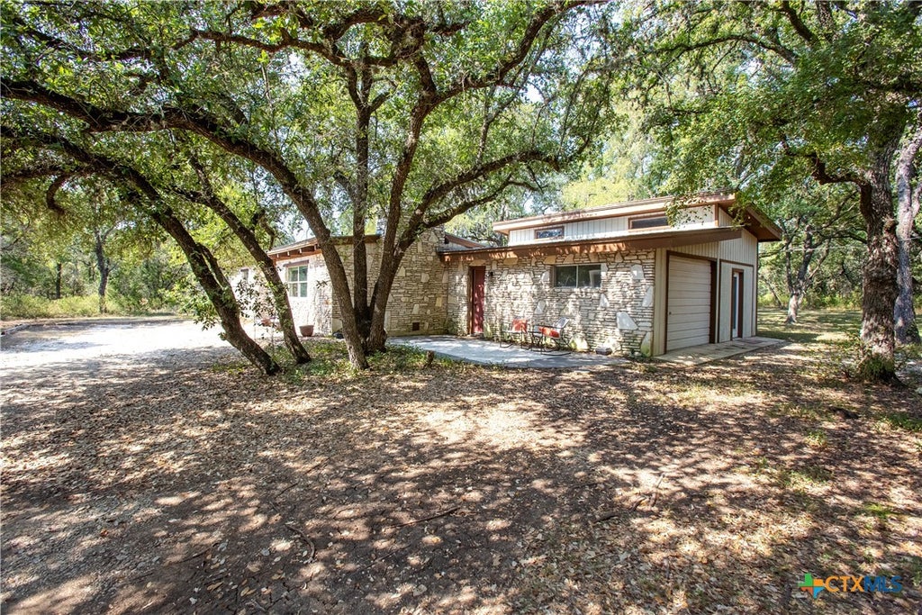 Photo of 111 Merrywood Lane, San Marcos, TX 78666 (MLS # 627780)