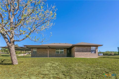 A home in Kempner