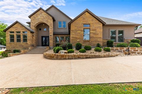 1605 Altavista Loop Temple TX 76502