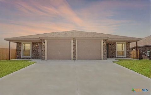 Photo of 908 Lasso Drive, Killeen, TX 76543 (MLS # 606378)