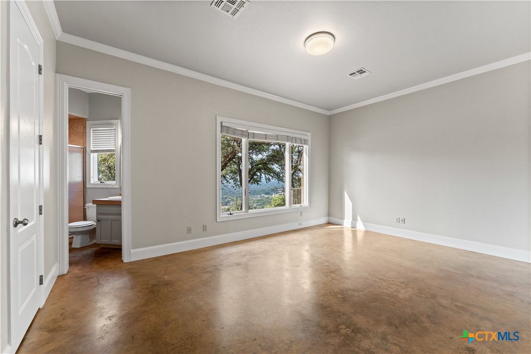6529 Mountain View Drive