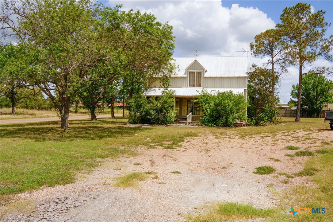 Photo 1 of 17 — 1400 Fm 609, Flatonia, TX 78941