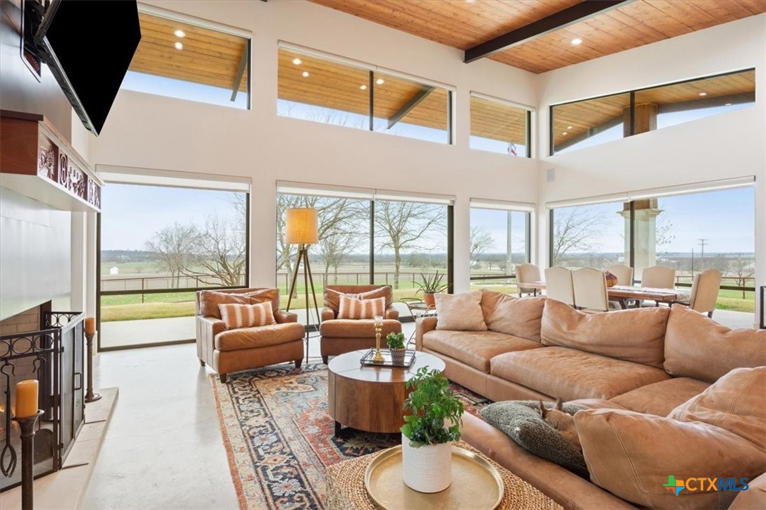 11579 Willow Grove Road