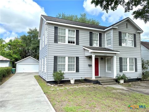 Photo of 1403 N Bridge Street, Victoria, TX 77901 (MLS # 616310)
