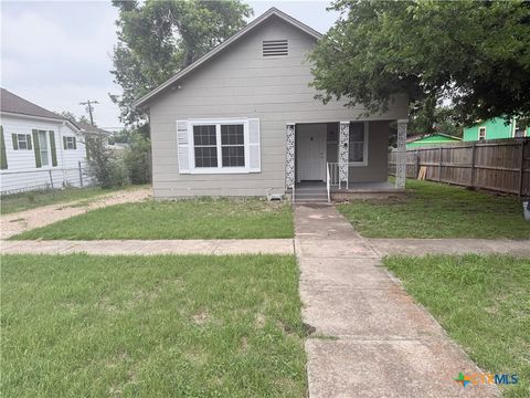 Photo of 203 S 27th Street, Temple, TX 76504 (MLS # 599209)