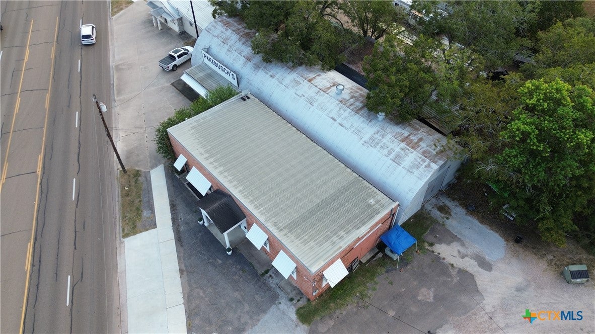 1303 N Esplanade St