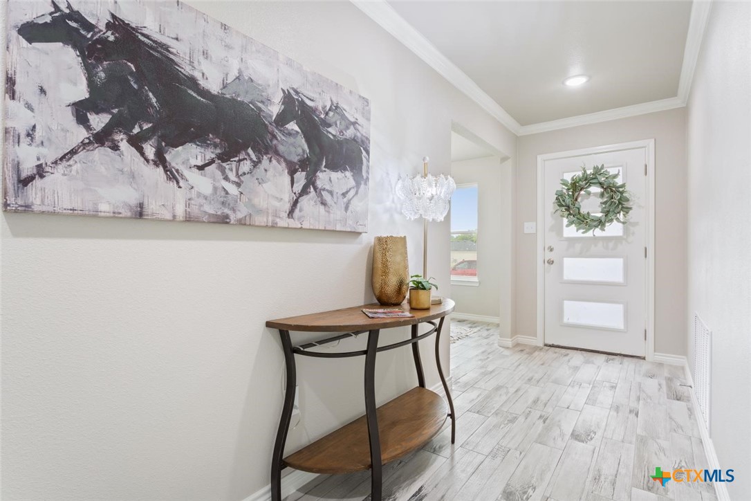 1102 Nacogdoches Drive