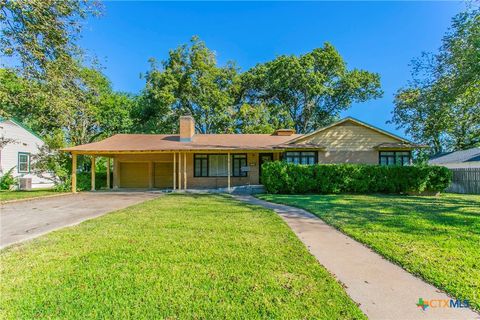 504 W Park Avenue Temple TX 76501