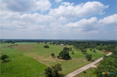 A home in Yoakum