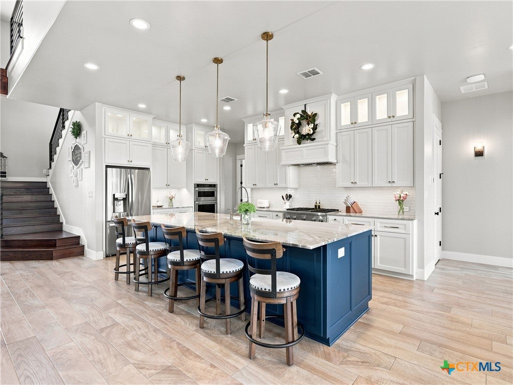 2116 Senora Ridge