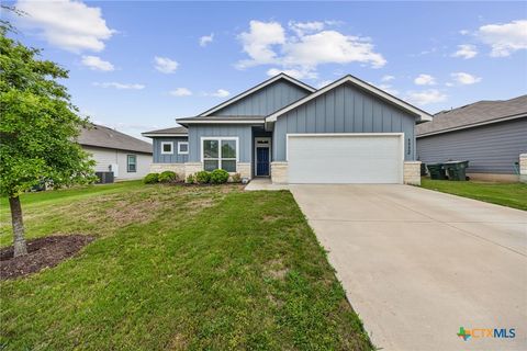 Photo of 1112 Monte Verde Drive, Temple, TX 76504 (MLS # 611939)