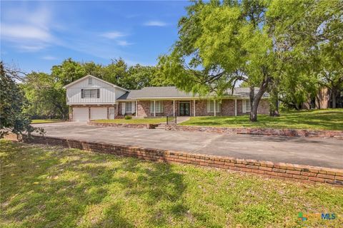 Photo of 15 Jade Drive, Victoria, TX 77904 (MLS # 609327)