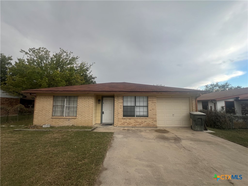 3109 Chisholm Trail