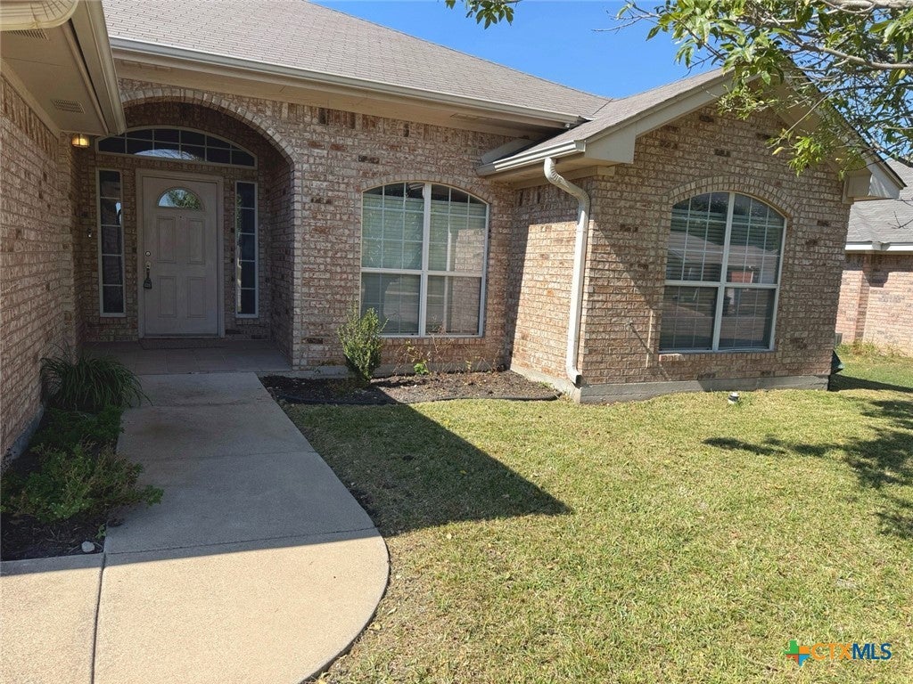 2905 Bachelor Button Boulevard