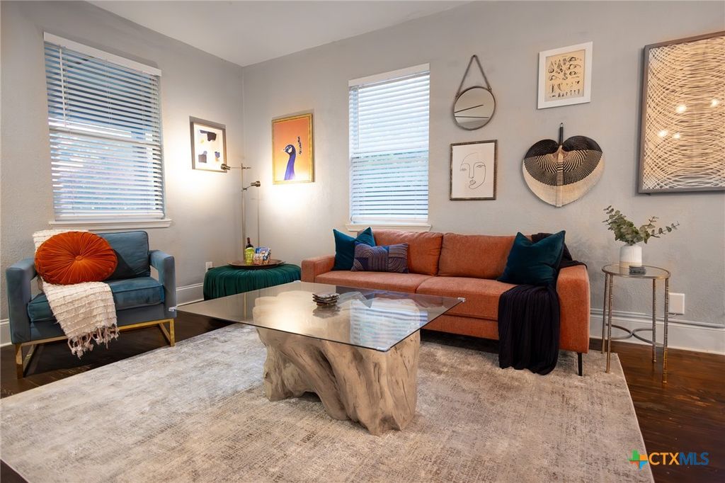 Photo of 315 Sandmeyer Street, San Antonio, TX 78208 (MLS # 596122)