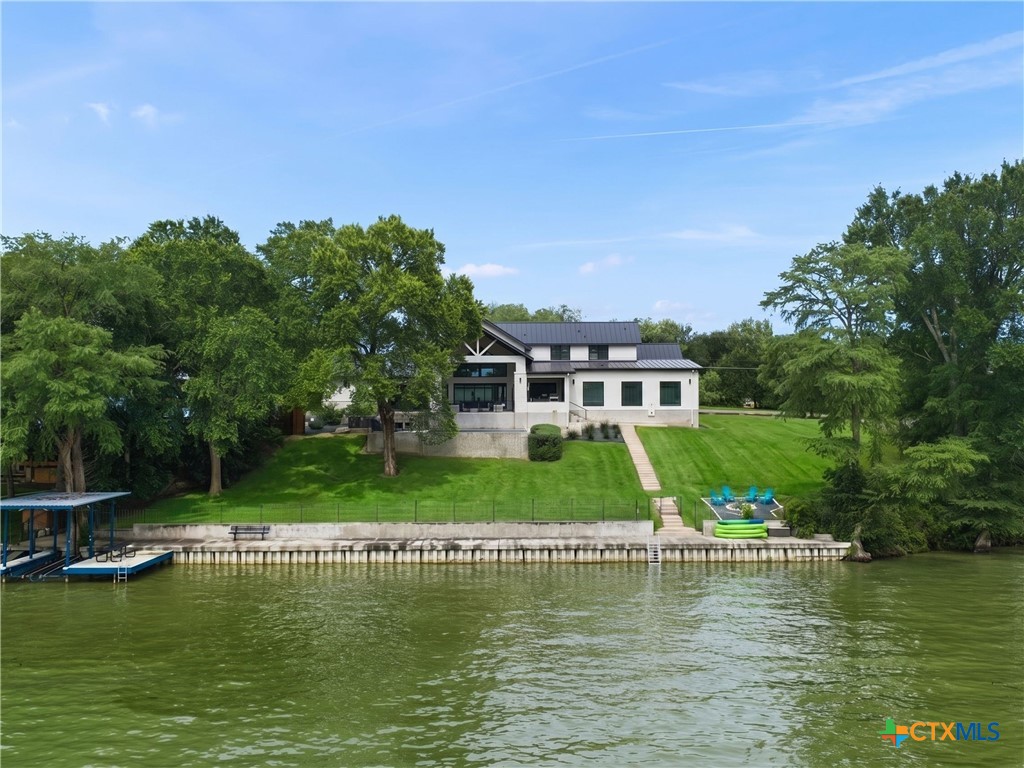 230 Turtle Lane