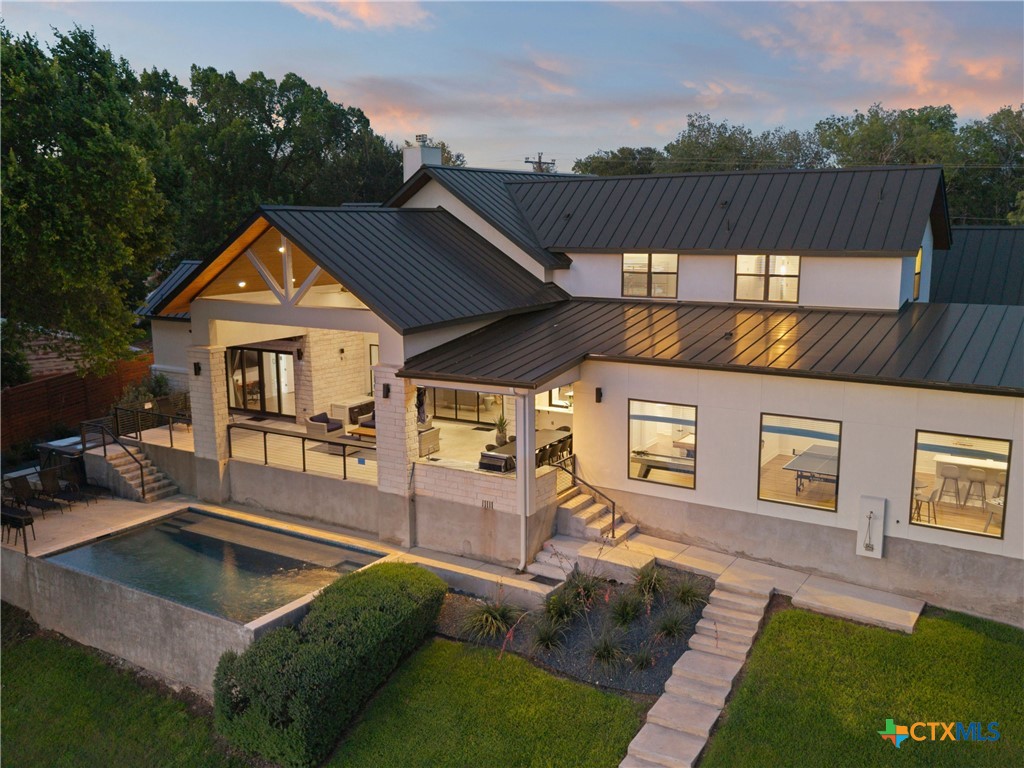 230 Turtle Lane