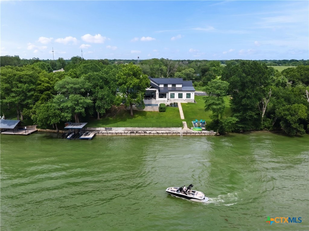 230 Turtle Lane