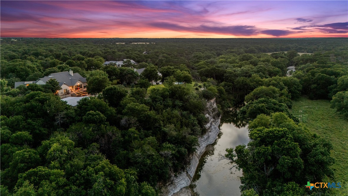 840 Winding Trail