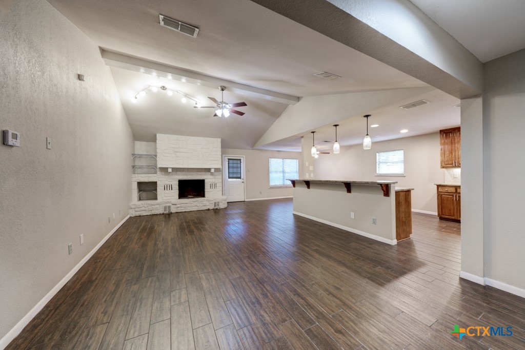 New Braunfels, Texas 78132, United States, 3 Bedrooms Bedrooms, ,3 BathroomsBathrooms,Residential,Pending,34049