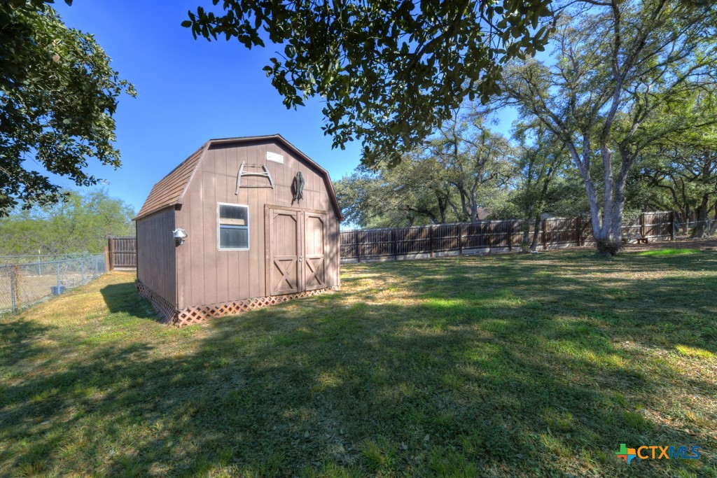 New Braunfels, Texas 78132, United States, 3 Bedrooms Bedrooms, ,3 BathroomsBathrooms,Residential,Pending,34049