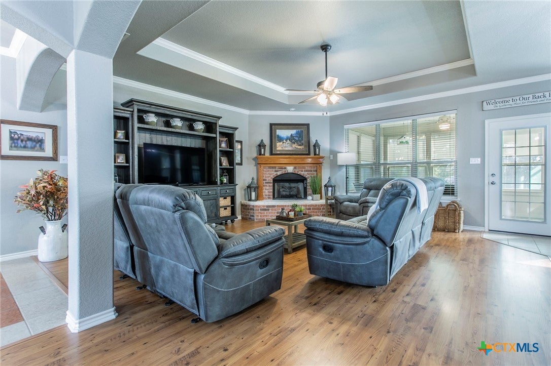 804 Butterfield Court