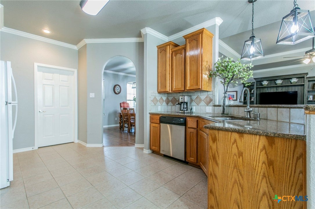 804 Butterfield Court
