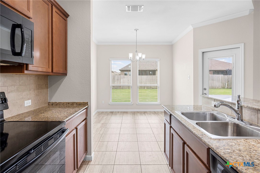 603 Cross Drive