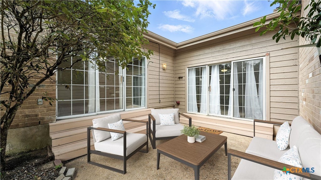 Photo of 8 Oak Villa Road #G-2, Canyon Lake, TX 78133 (MLS # 588589)