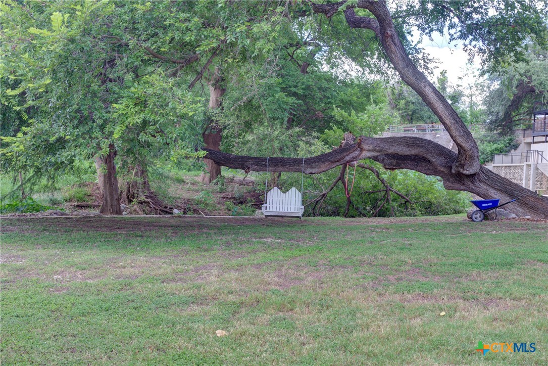 New Braunfels, Texas 78130, United States, 1 Bedroom Bedrooms, ,1 BathroomBathrooms,Residential,Pending,52050