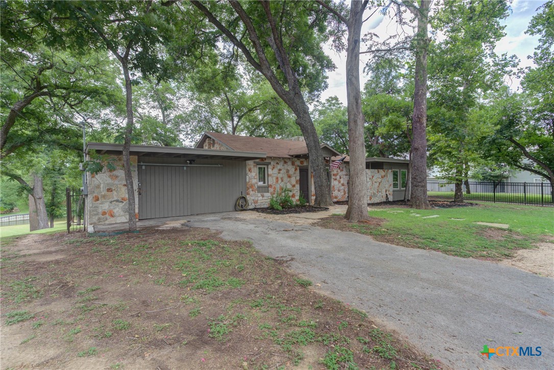 New Braunfels, Texas 78130, United States, 1 Bedroom Bedrooms, ,1 BathroomBathrooms,Residential,Pending,52050