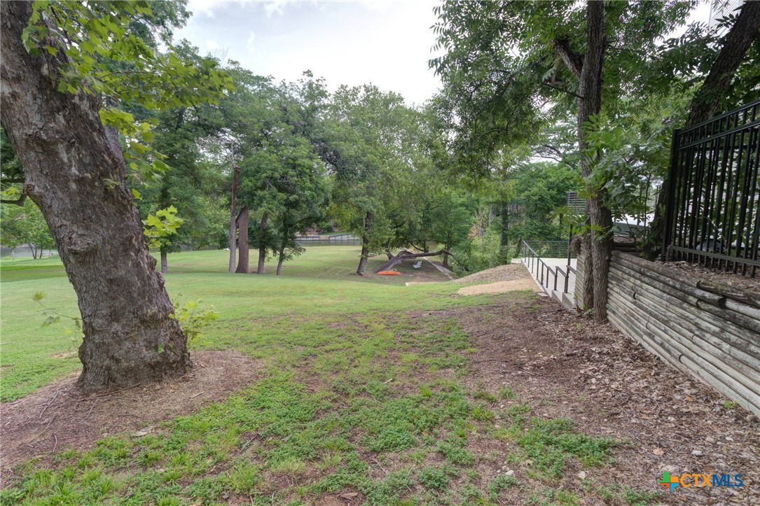 New Braunfels, Texas 78130, United States, 1 Bedroom Bedrooms, ,1 BathroomBathrooms,Residential,Pending,52050