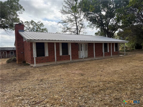 Photo of 415 SE Main Street, Stockdale, TX 78160 (MLS # 624498)