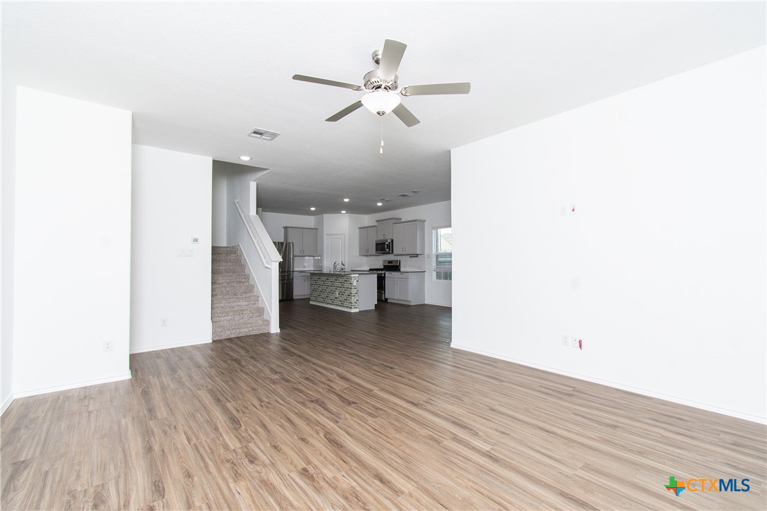 9101 Daisy Cutter Crossing