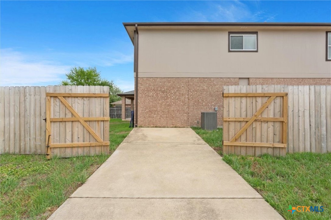 701 Prospector Trail