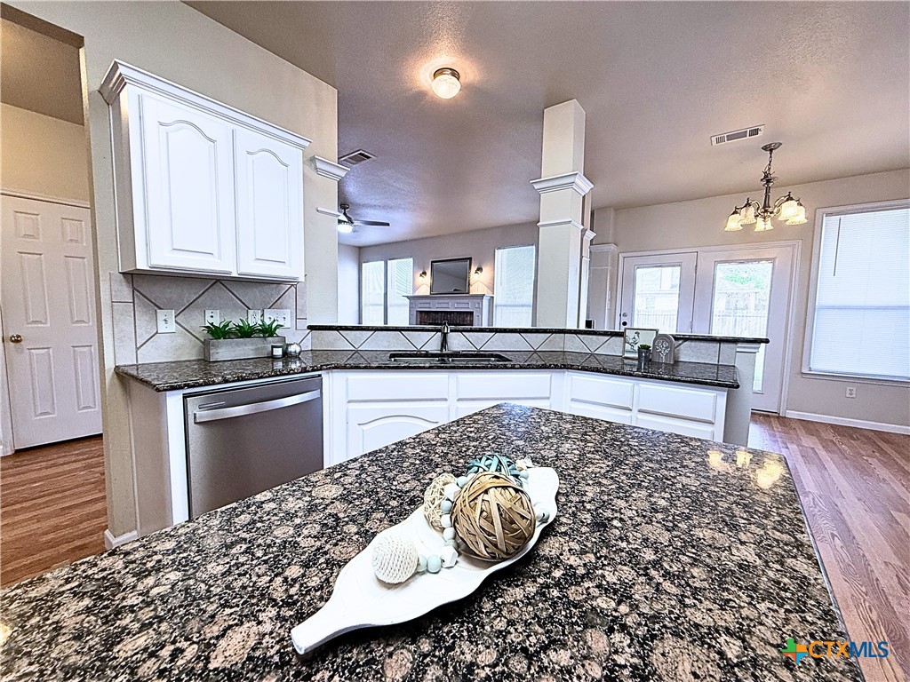 701 Prospector Trail