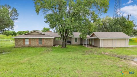 Photo of 2631 Benbow Road, Inez, TX 77968 (MLS # 614602)