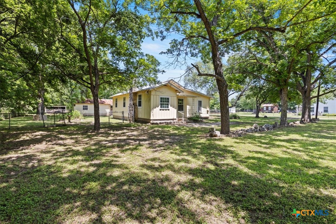 850 Ewelling Lane