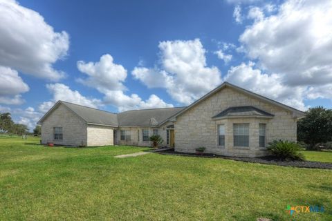 1649 State Highway 119 Goliad TX 77963