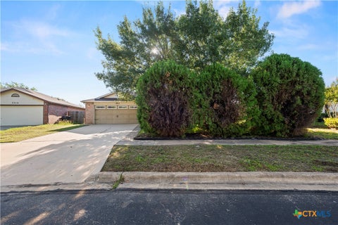 Photo of 3312 Viewcrest Drive, Killeen, TX 76549 (MLS # 627584)