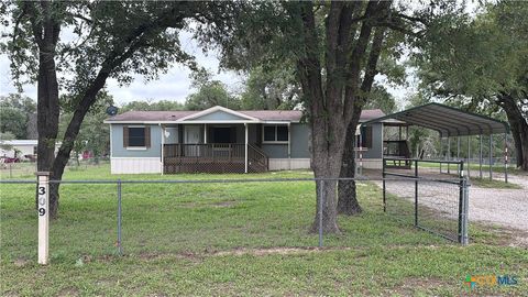 Photo of 309 Hickory Run, La Vernia, TX 78121 (MLS # 613086)