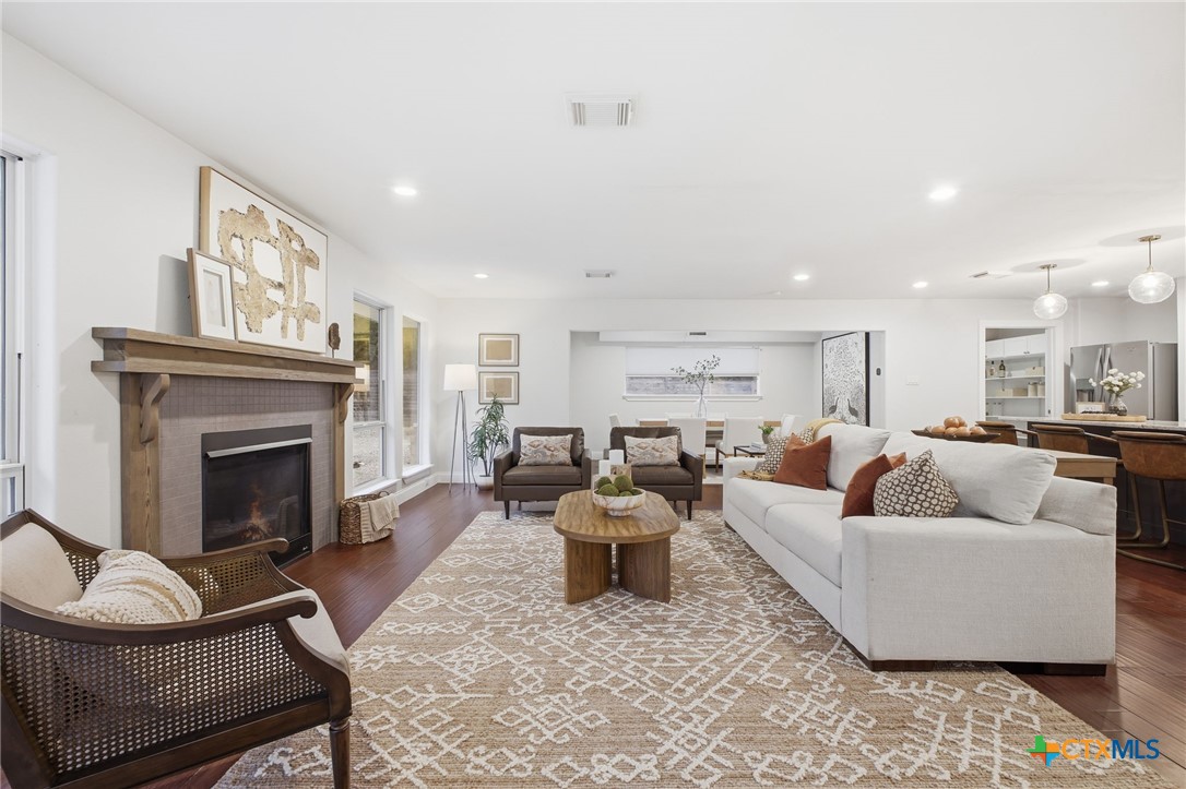 304 Hub Drive