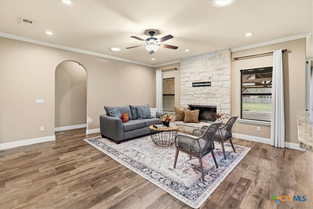 801 Mountain Crest Drive