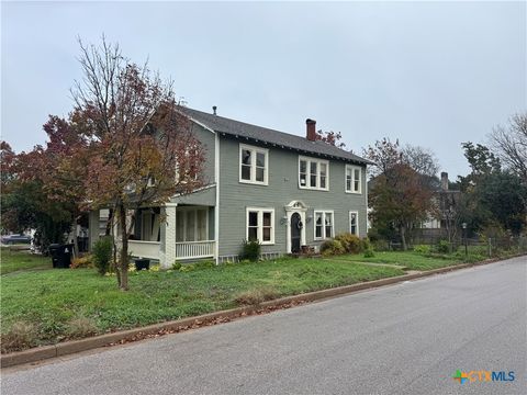 803 N 13th Street Temple TX 76501