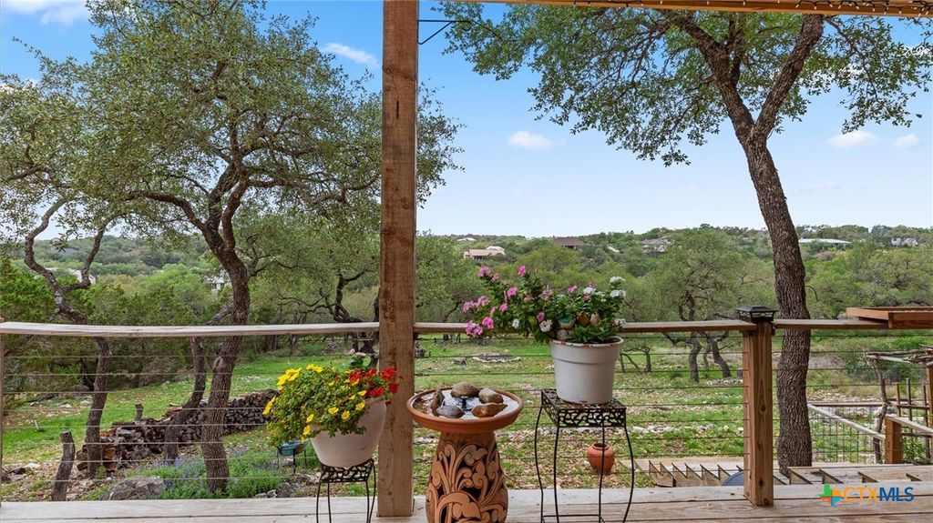 Photo of 269 Westin Hills, New Braunfels, TX 78132 (MLS # 611544)